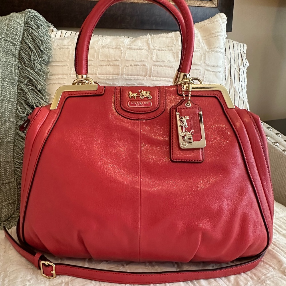 Coach Madison 22331 Pinnacle Leather Small Lily Coral Handbag $658